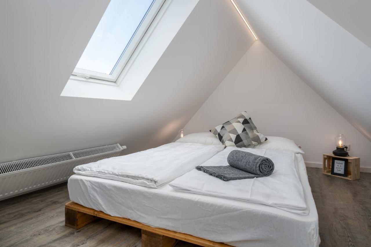 Cassel Lofts - Stilvolles Loft Im Gruenen Mit Balkon Nahe Vw-Werk 아파트 외부 사진