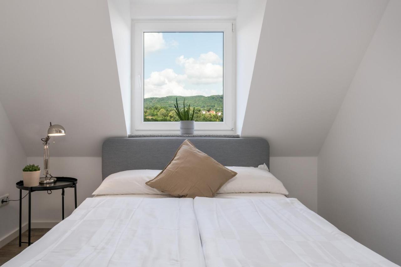 Cassel Lofts - Stilvolles Loft Im Gruenen Mit Balkon Nahe Vw-Werk 아파트 외부 사진